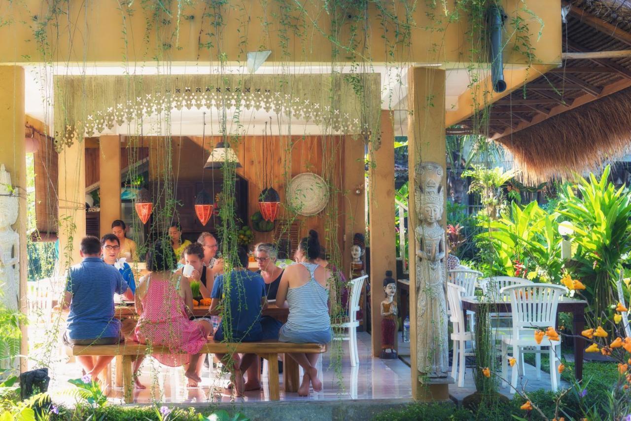 The Rice Joglo Eco-Stay อูบุด ภายนอก รูปภาพ